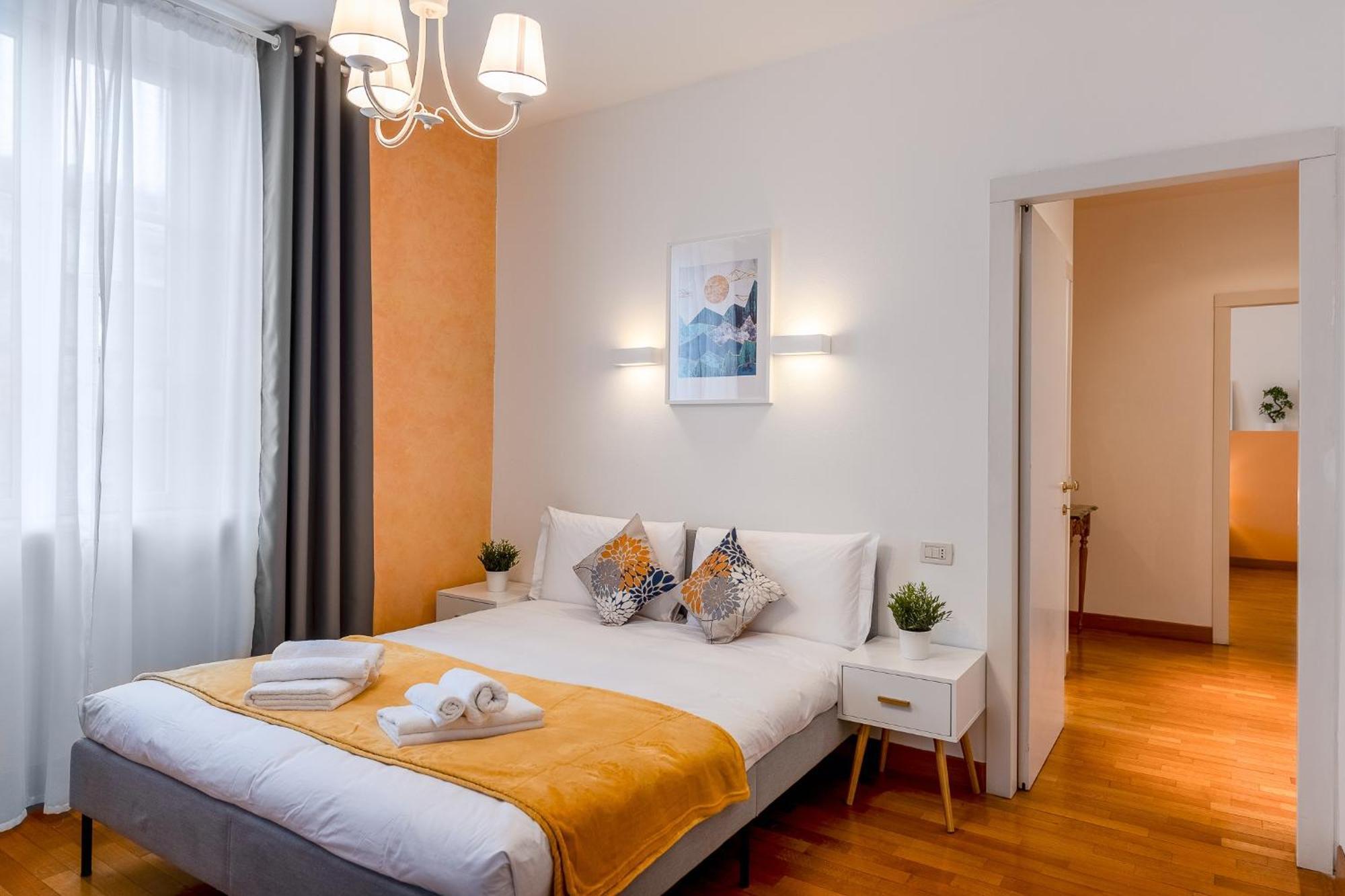 "Suite Elegance Brera" Милан Экстерьер фото