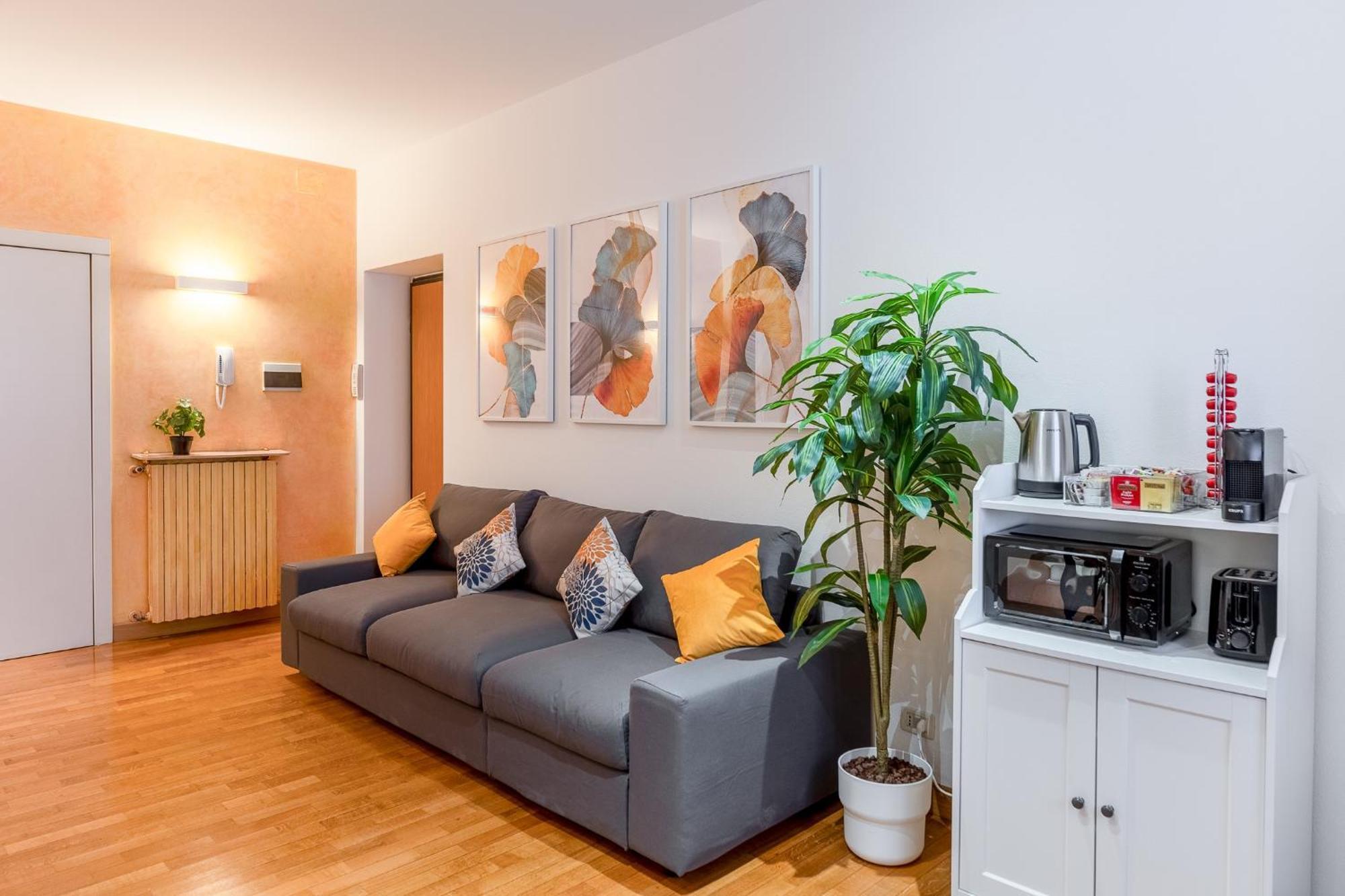 "Suite Elegance Brera" Милан Экстерьер фото
